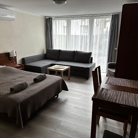 Kompleks Apartament-Serwis Краков Экстерьер фото