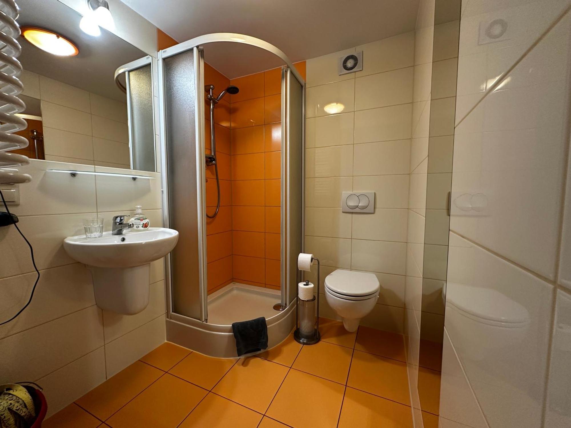Kompleks Apartament-Serwis Краков Экстерьер фото