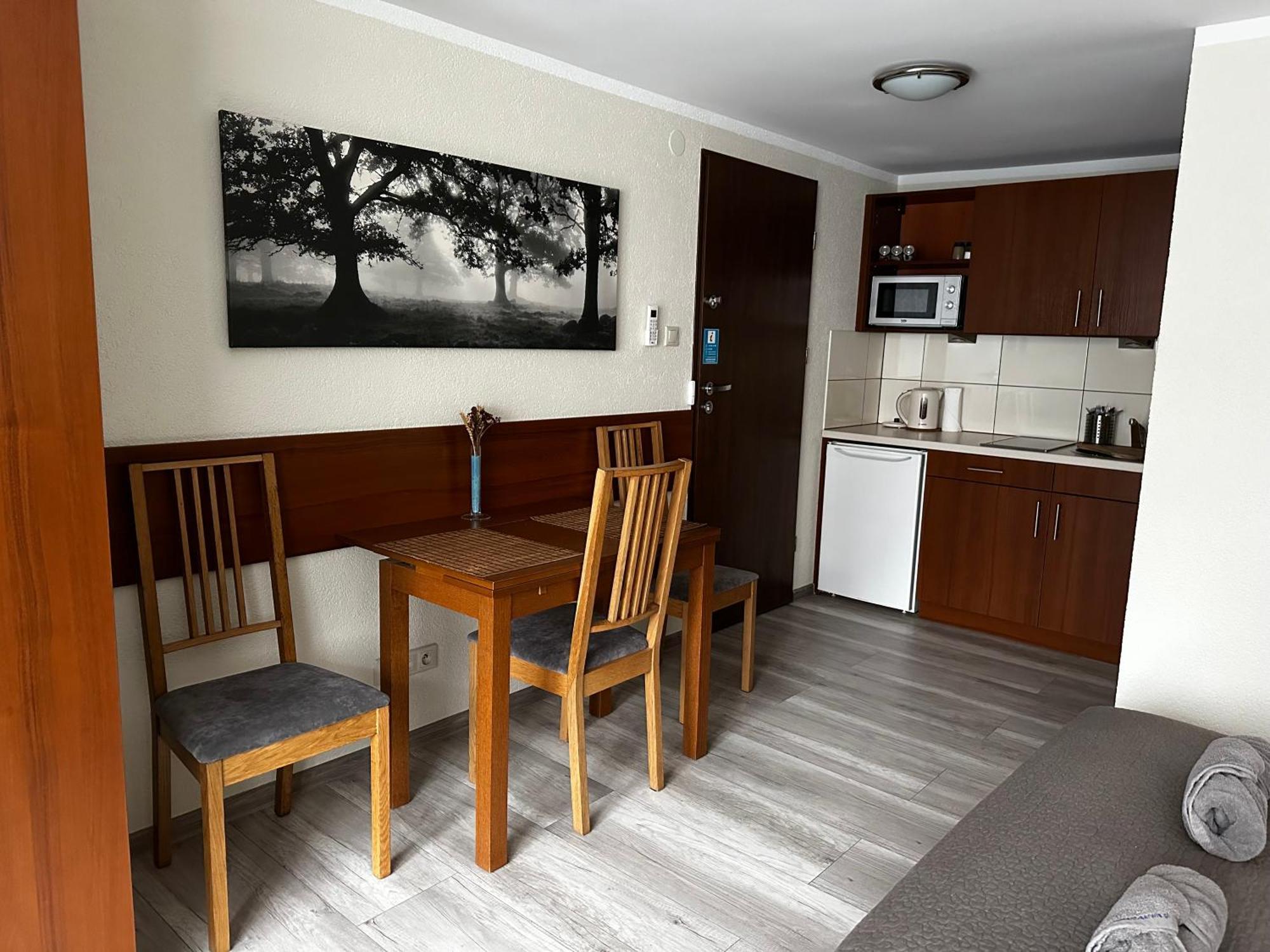Kompleks Apartament-Serwis Краков Экстерьер фото