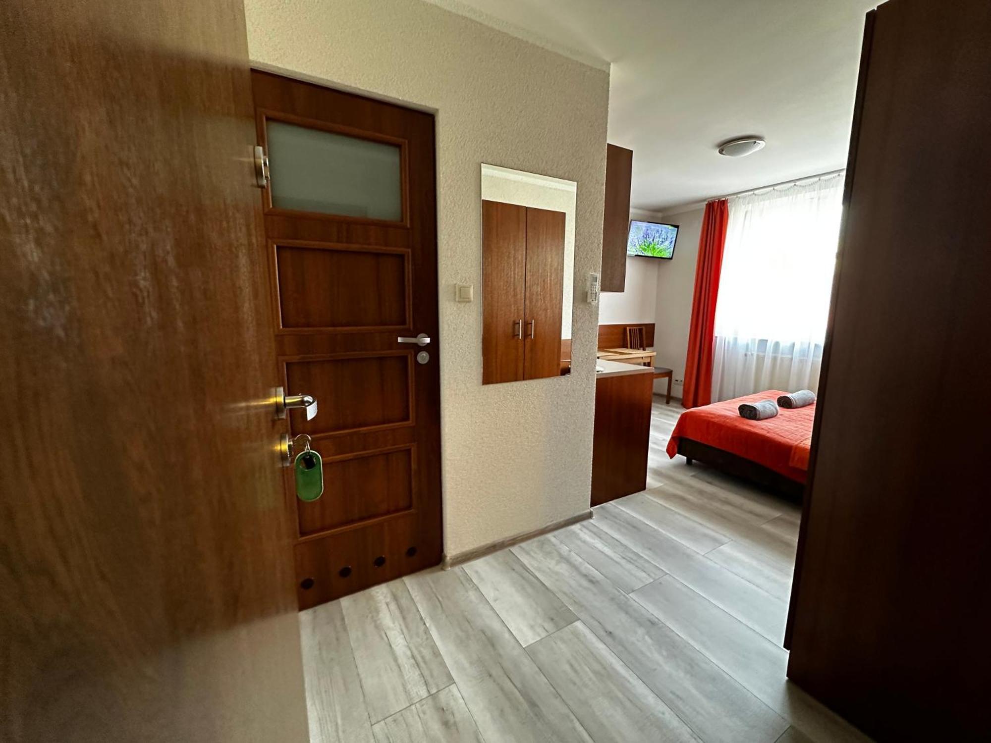 Kompleks Apartament-Serwis Краков Экстерьер фото