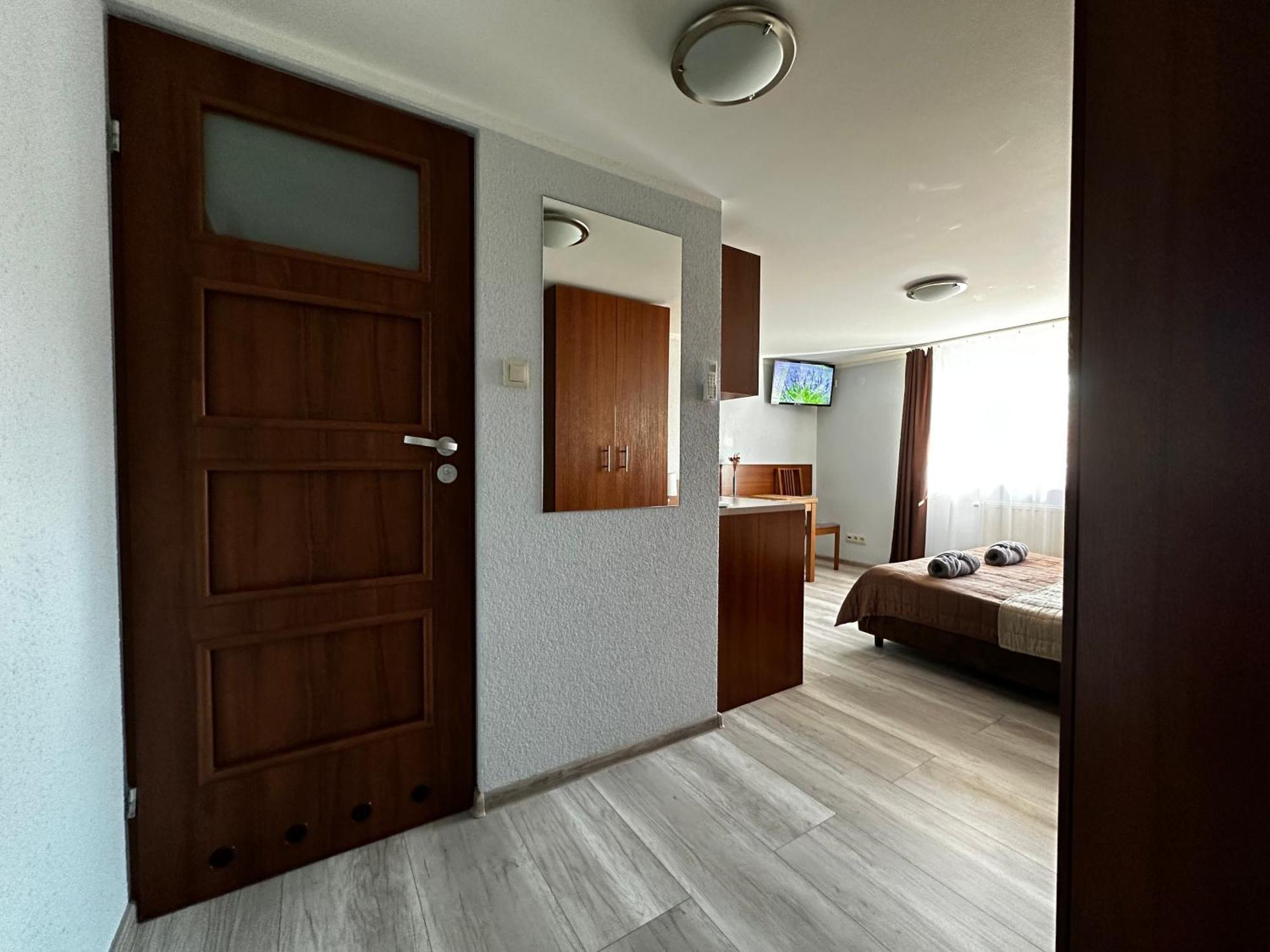 Kompleks Apartament-Serwis Краков Экстерьер фото
