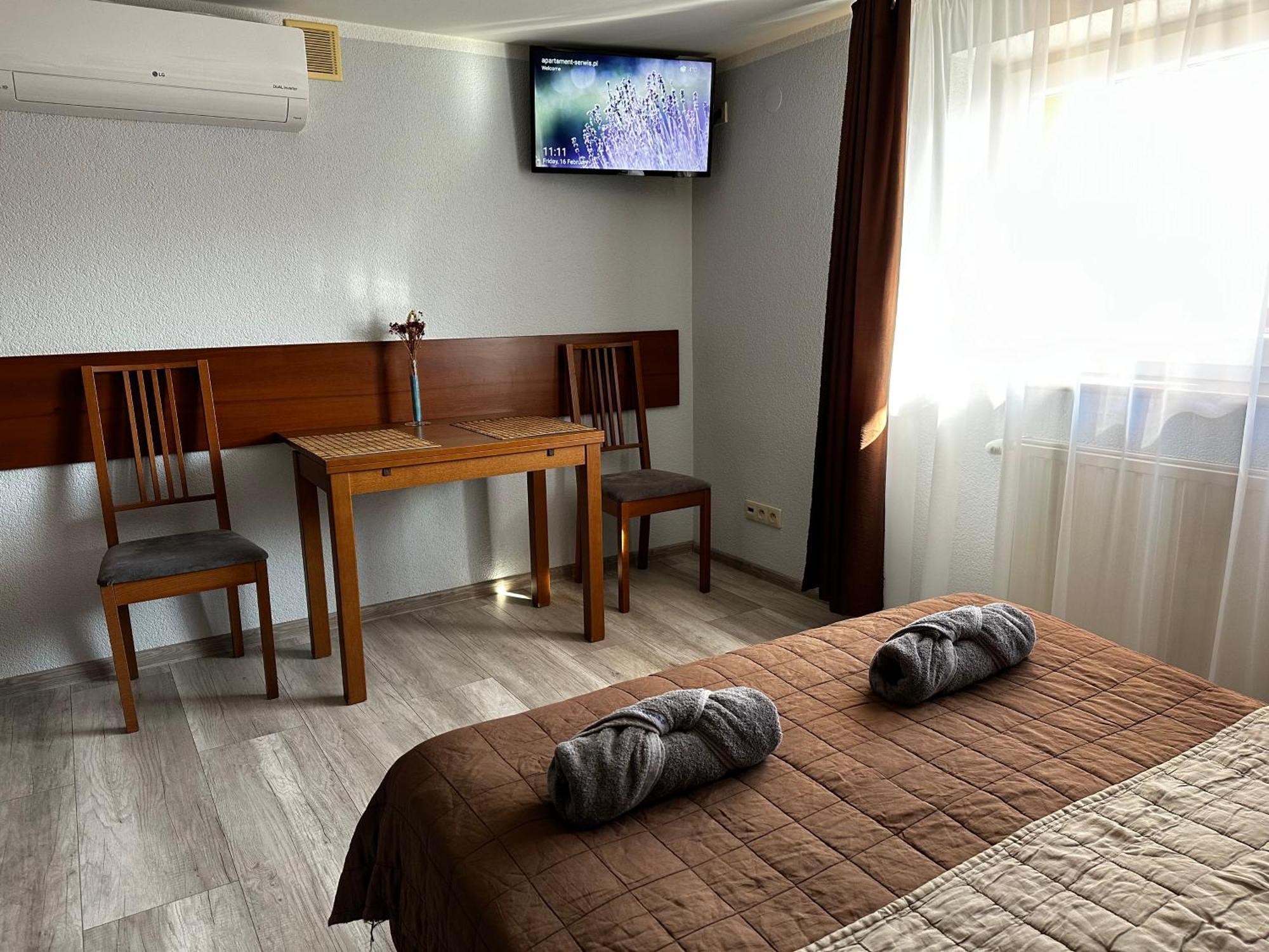 Kompleks Apartament-Serwis Краков Экстерьер фото